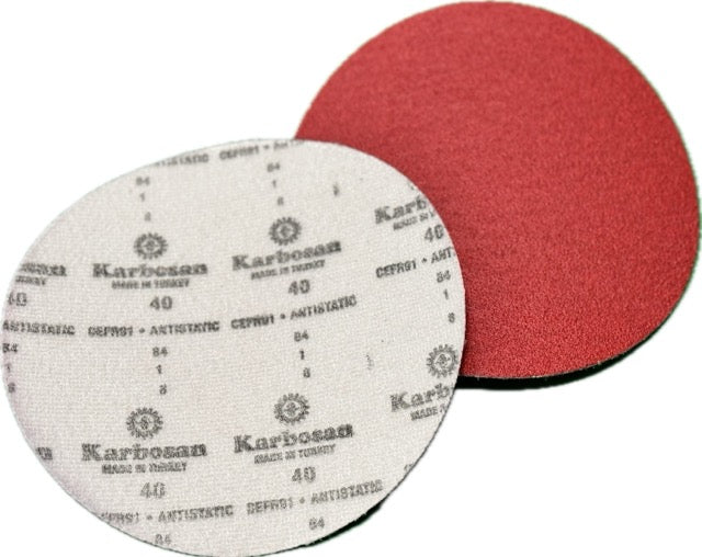 Karbosan keraaminen hiomalaikka 178 mm – punaisen hiomalaikan etupuoli ja taustapuoli valkoisella taustalla